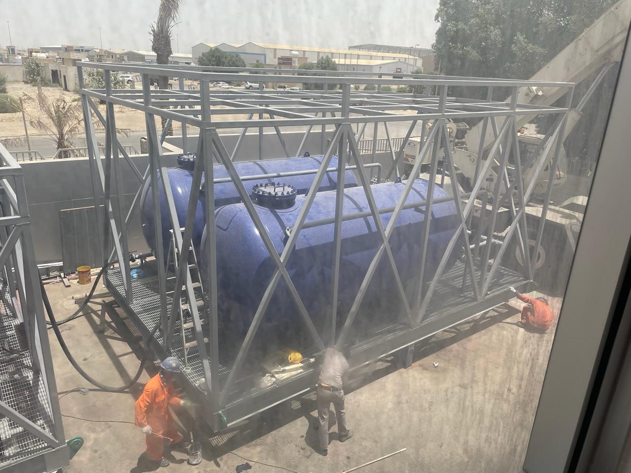 Skid vessel finishing works under the structural frame